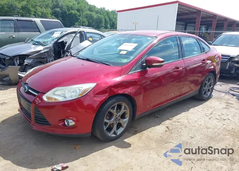 2014 Ford Focus Se z USA, uszkodzony, nr VIN 1FADP3F22EL297811